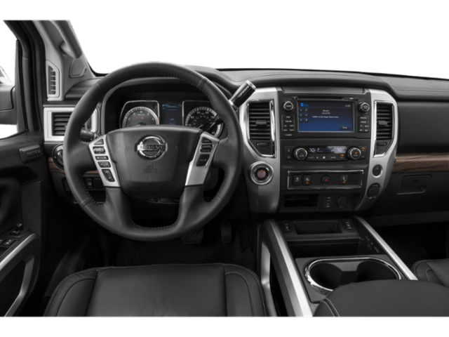 2018 Nissan Titan SL photo 4