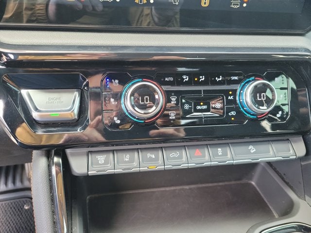 2025 GMC Sierra 2500HD AT4