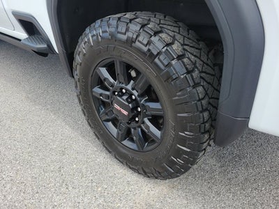 2025 GMC Sierra 2500HD AT4