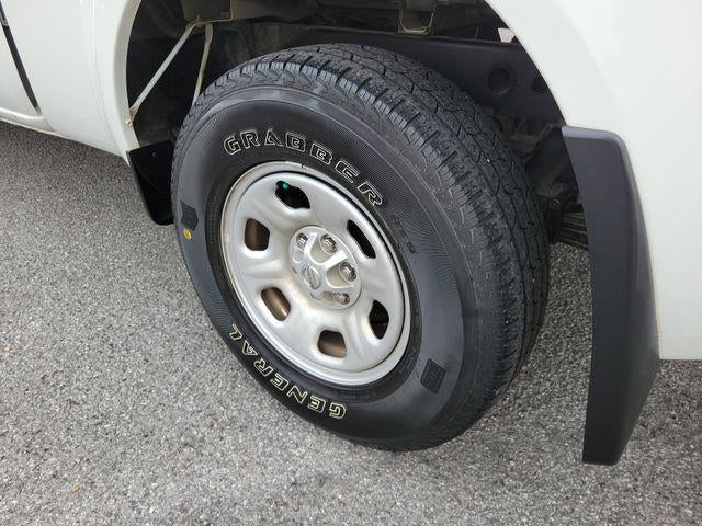 2019 Nissan Frontier S