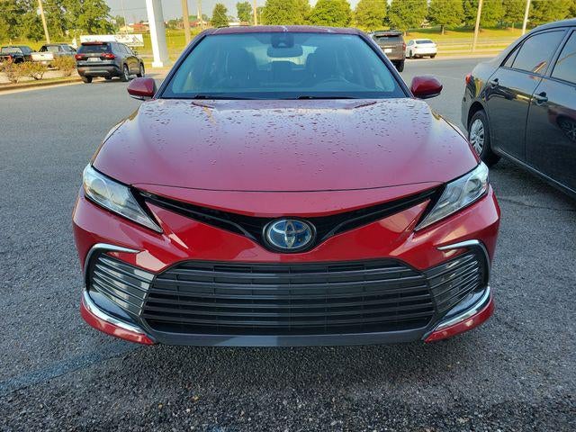 2023 Toyota Camry Hybrid XLE