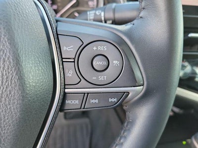 2023 Toyota Camry Hybrid XLE