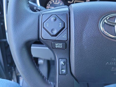 2022 Toyota Sequoia SR5