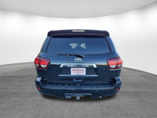 2022 Toyota Sequoia SR5