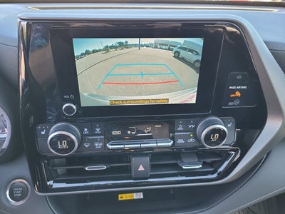 2024 Toyota Highlander XLE