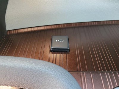 2022 Toyota Sienna LE