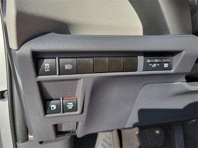 2022 Toyota Sienna LE