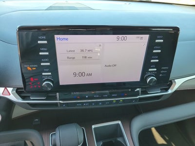 2021 Toyota Sienna XLE