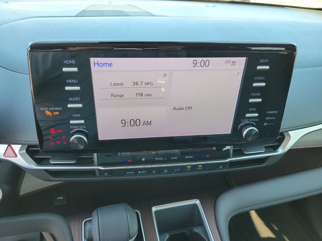 2021 Toyota Sienna XLE