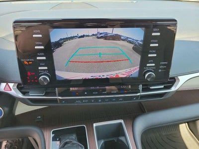 2023 Toyota Sienna XLE