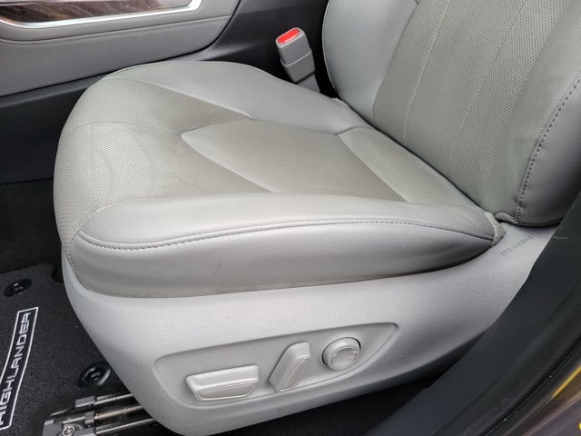 2022 Toyota Highlander Limited