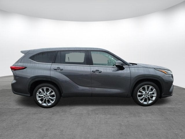 2022 Toyota Highlander Limited