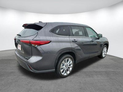 2022 Toyota Highlander Limited
