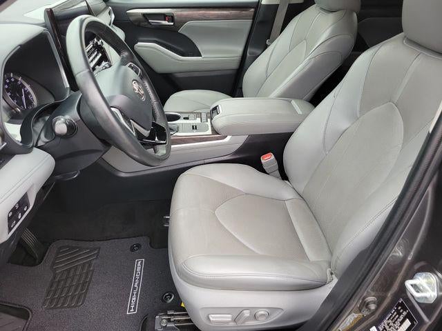 2022 Toyota Highlander Limited