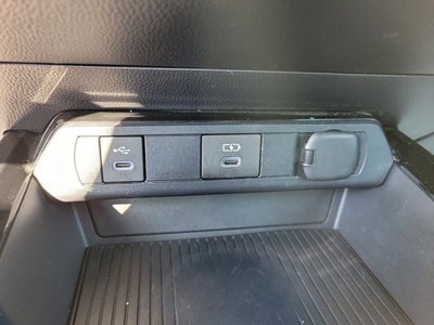 2023 Toyota Prius XLE