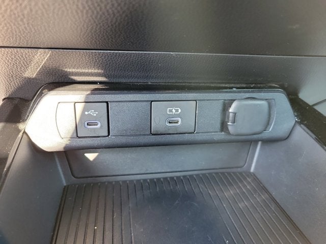 2023 Toyota Prius XLE