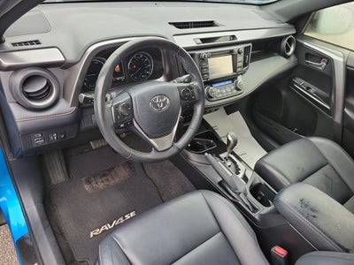 2018 Toyota RAV4 Hybrid SE