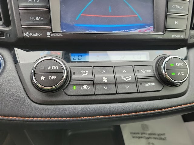 2018 Toyota RAV4 Hybrid SE