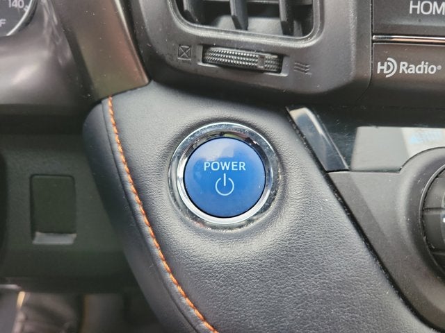 2018 Toyota RAV4 Hybrid SE