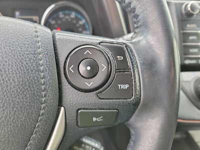 2018 Toyota RAV4 Hybrid SE