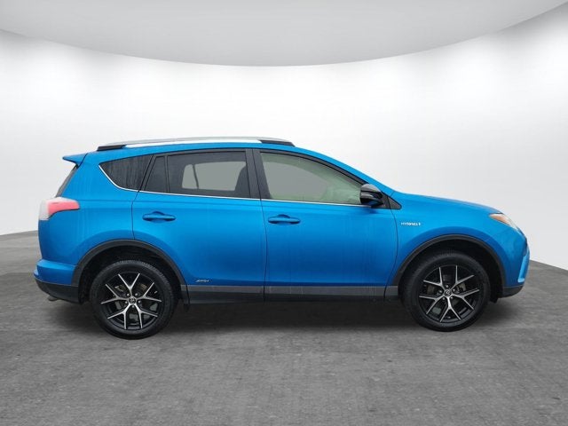 2018 Toyota RAV4 Hybrid SE