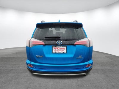 2018 Toyota RAV4 Hybrid SE