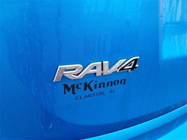 2018 Toyota RAV4 Hybrid SE