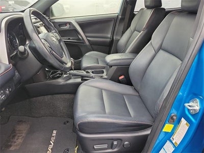 2018 Toyota RAV4 Hybrid SE