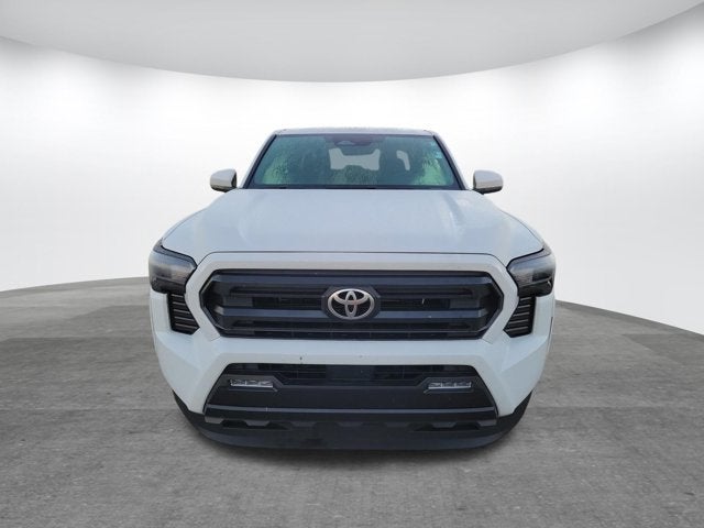 2025 Toyota Tacoma 2WD SR5
