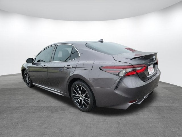 2023 Toyota Camry Hybrid SE Nightshade