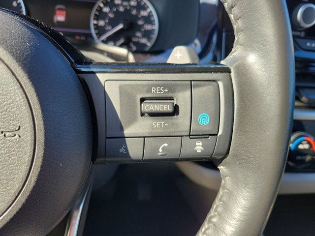 2023 Nissan Pathfinder SV