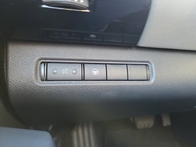 2023 Nissan Pathfinder SV