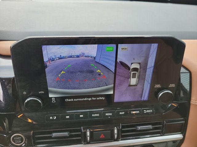 2024 Nissan Pathfinder Platinum