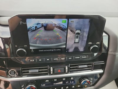 2024 Nissan Pathfinder Platinum