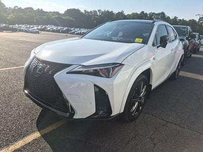 2023 Lexus UX UX 250h F SPORT Handling