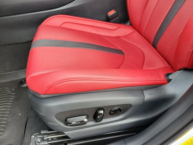 2023 Lexus UX UX 250h F SPORT Handling