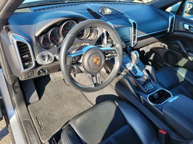 2016 Porsche Cayenne Base