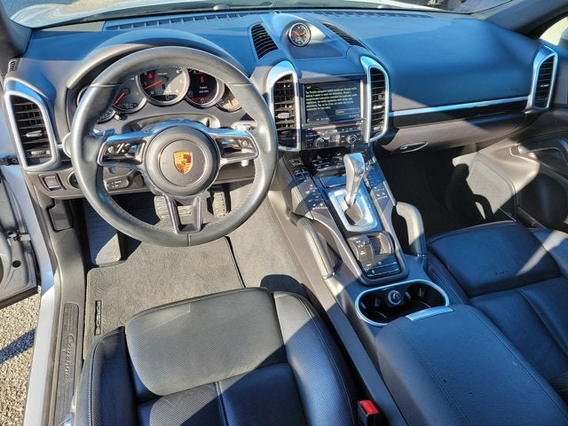 2016 Porsche Cayenne Base