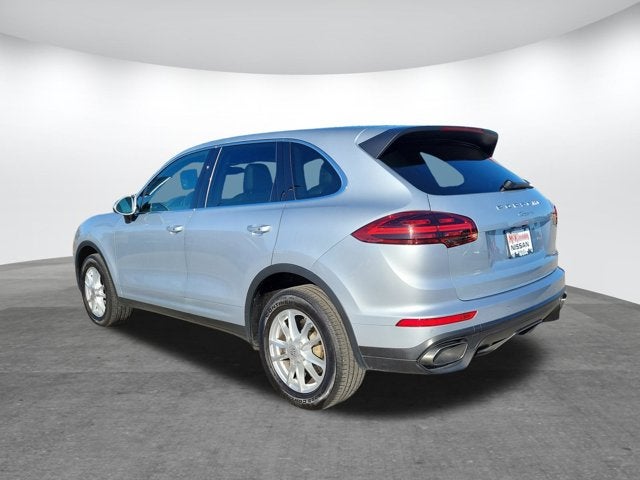 2016 Porsche Cayenne Base