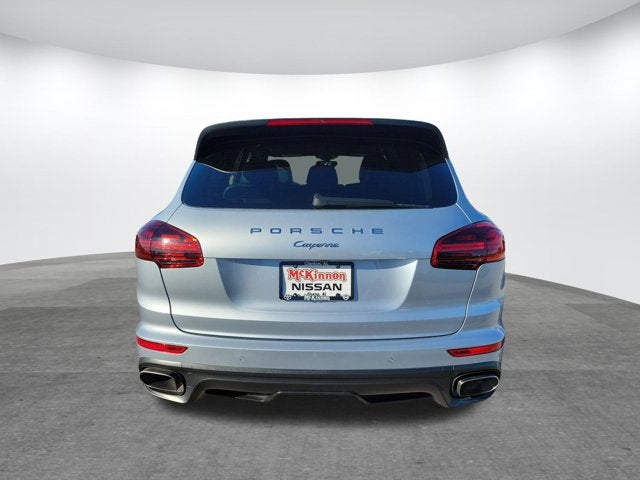 2016 Porsche Cayenne Base