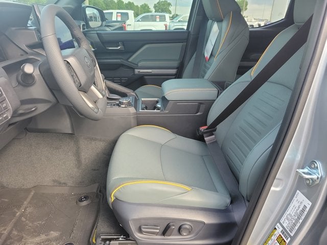 2025 Toyota Tacoma i-FORCE MAX Tacoma Trailhunter