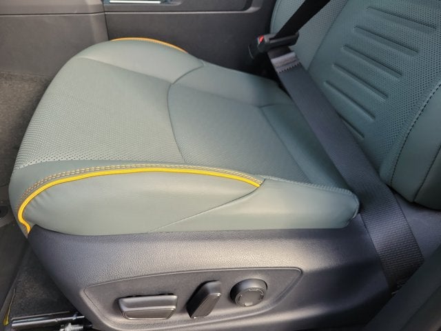 2025 Toyota Tacoma i-FORCE MAX Tacoma Trailhunter