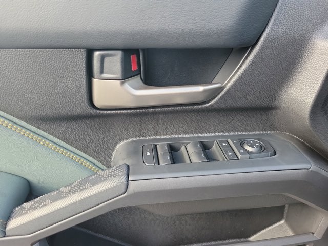 2025 Toyota Tacoma i-FORCE MAX Tacoma Trailhunter