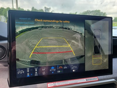 2025 Toyota Tacoma i-FORCE MAX Tacoma Trailhunter