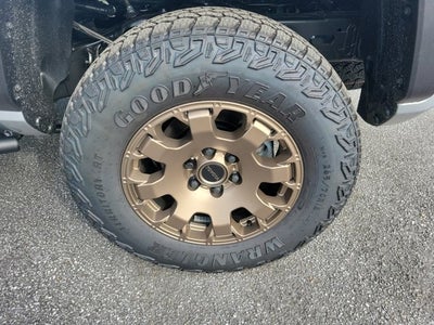 2025 Toyota Tacoma i-FORCE MAX Tacoma Trailhunter