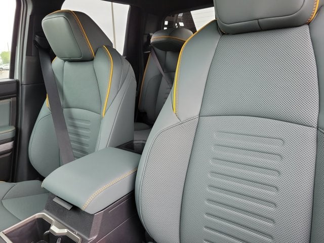 2025 Toyota Tacoma i-FORCE MAX Tacoma Trailhunter