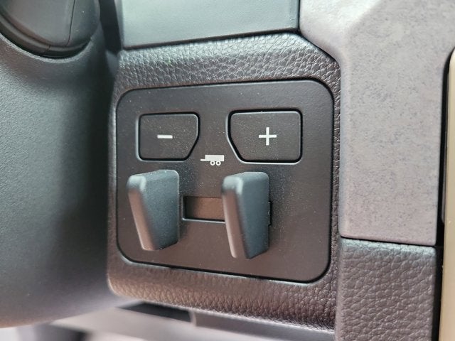 2025 Toyota Tacoma i-FORCE MAX Tacoma Trailhunter