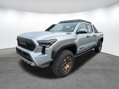 2025 Toyota Tacoma i-FORCE MAX Tacoma Trailhunter