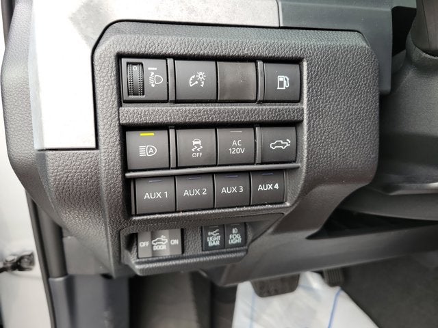 2025 Toyota Tacoma i-FORCE MAX Tacoma Trailhunter