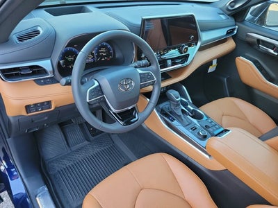2026 Toyota Highlander Platinum